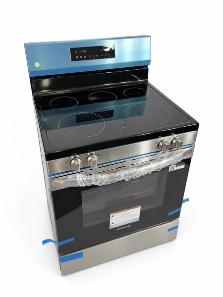 Frigidaire FCRE306LAF Single Oven Electric Range — photo 1