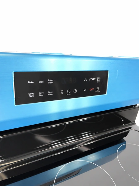 Frigidaire FCRE306LAF Single Oven Electric Range — photo 7
