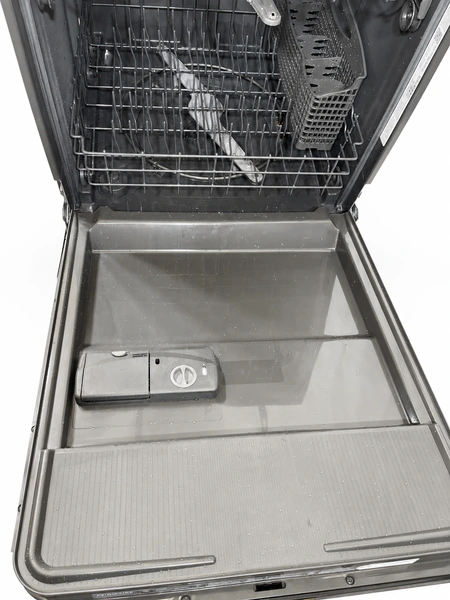 Frigidaire FDPH4316AB4A Built-In Dishwasher — photo 6