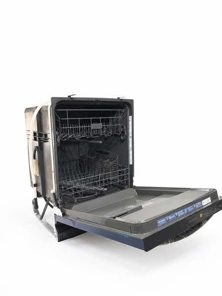 Frigidaire FDPH4316AB4A Built-In Dishwasher — photo 8