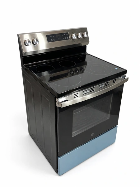 GE GRF500PVSS Single Oven Electric Range — photo 1